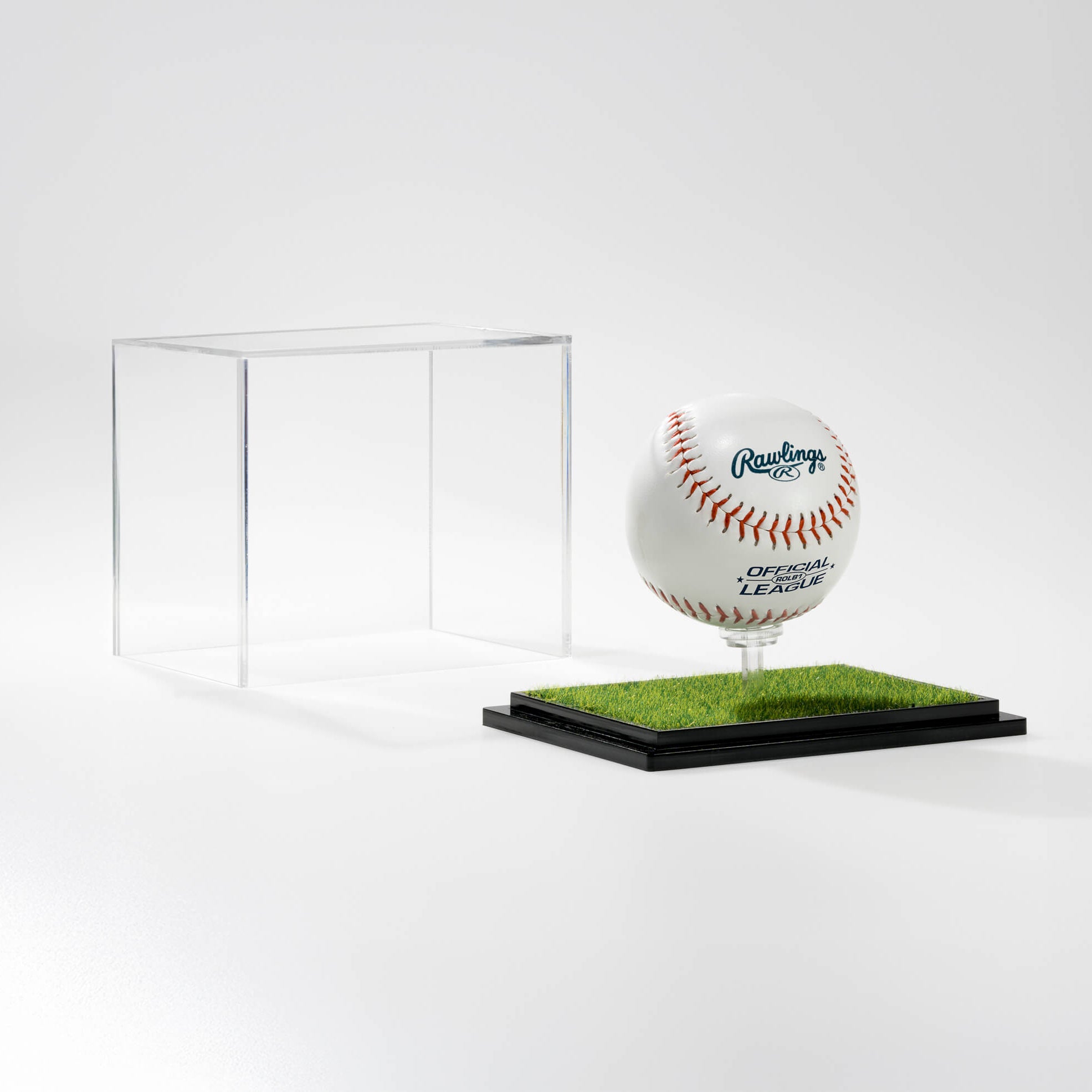 The Vantage Edition Baseball Display Case