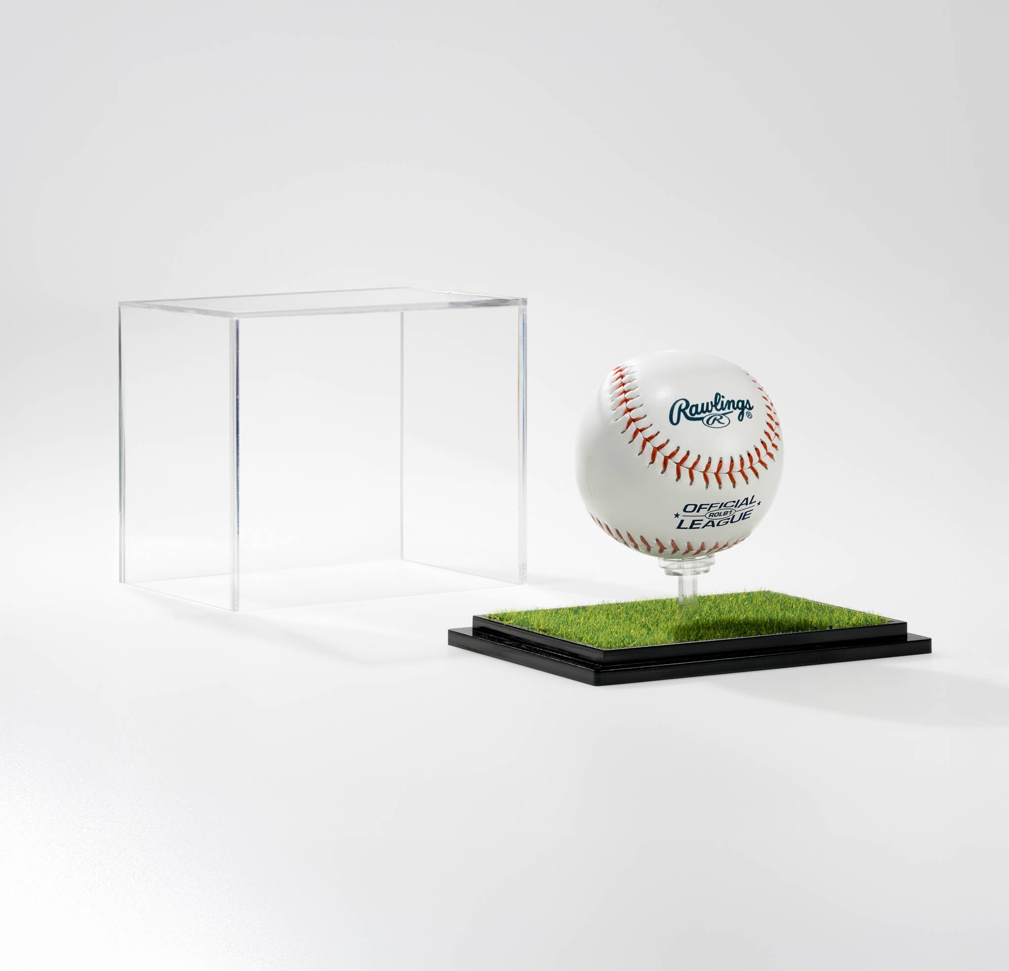 The Vantage Edition Baseball Display Case