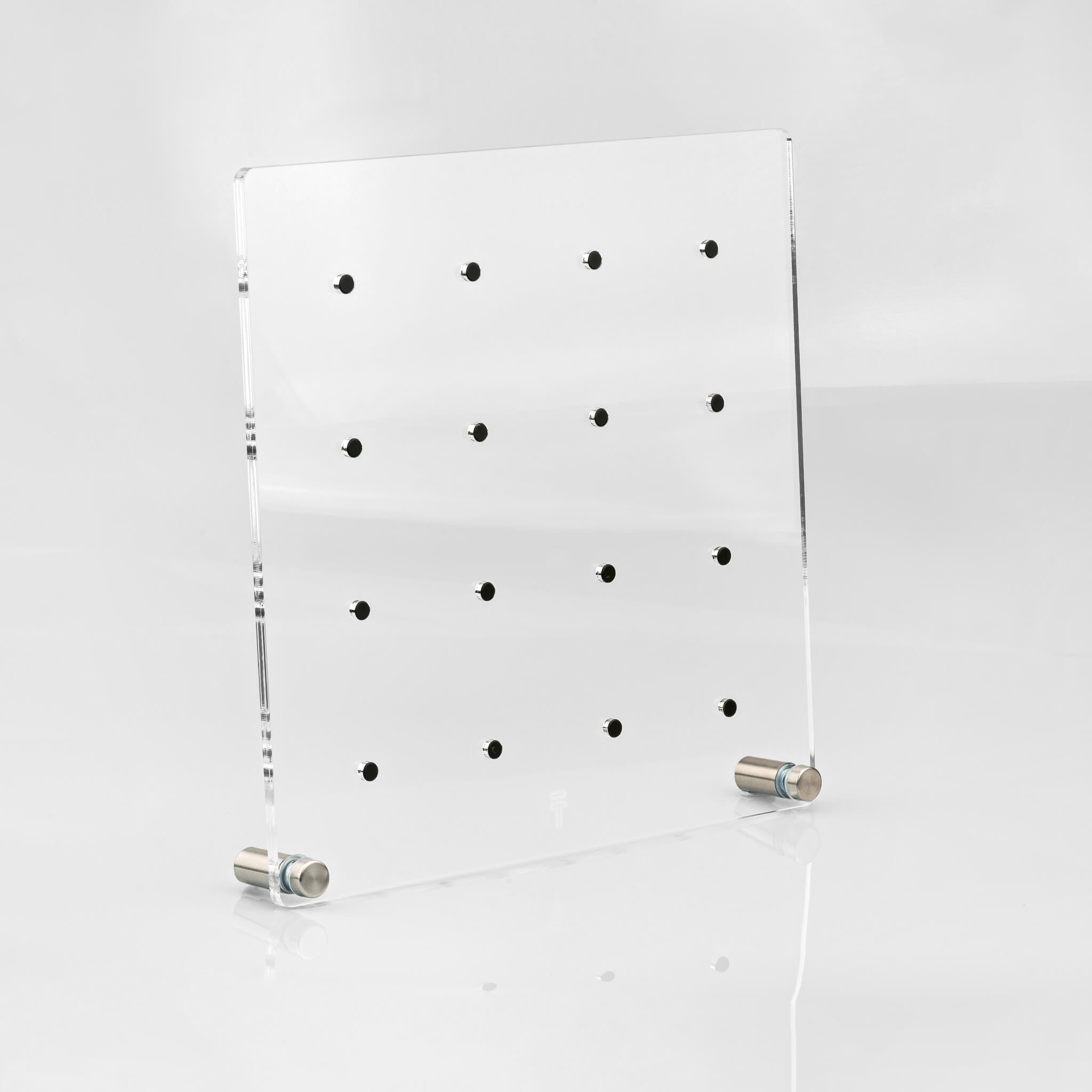 The Icon Golf Ball Marker Display Stand - Crystal Clear